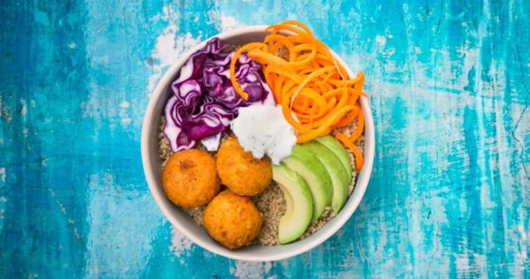 Savor-worthy Dynamic Quinoa Salad with Sweet Potato And Kale-Version 1